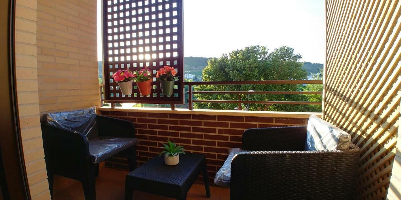 Apartamento Entrevinas En El Corazon De La Rioja Fuenmayor Bagian luar foto